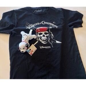 Disneyland Resorts PARIS Pirates of the Caribbean shirt and plush bundle